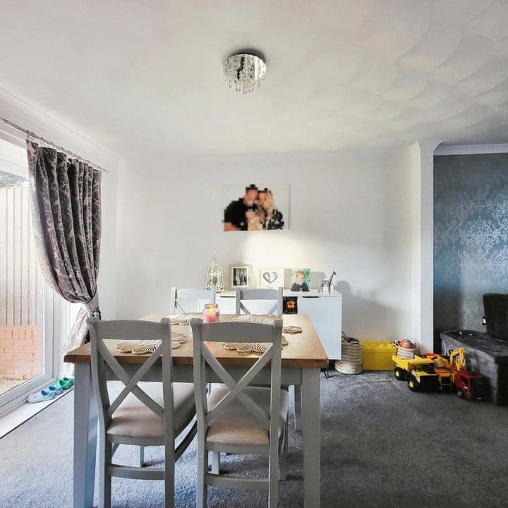 3 bedrooms house for sale in Wrexham County Borough, United Kingdom - Image 11