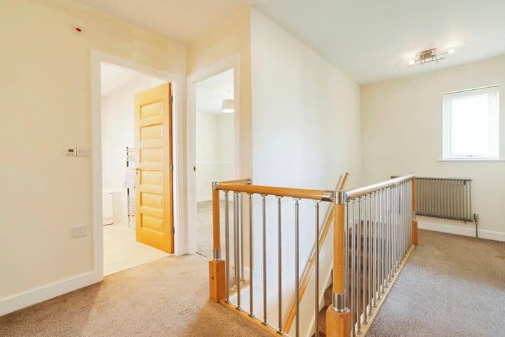 3 bedrooms house for sale in Bradford, United Kingdom - Image 10