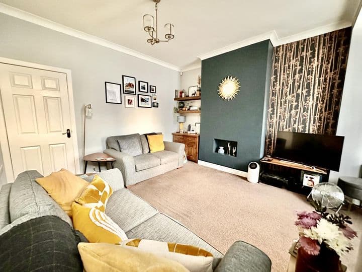 3 bedrooms house for sale in Sheffield, United Kingdom - Image 10