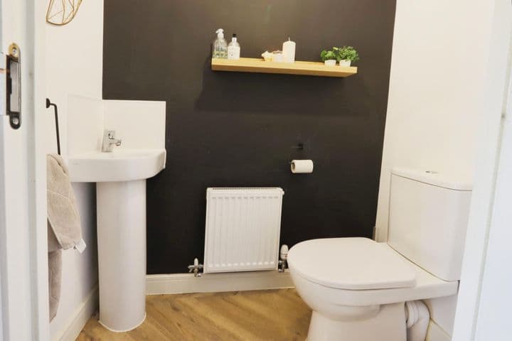 3 bedrooms house for sale in Normanton, United Kingdom - Image 8