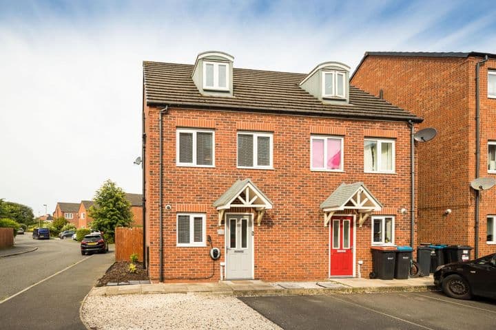 3 bedrooms house for sale in Ellesmere Port, United Kingdom - Image 2