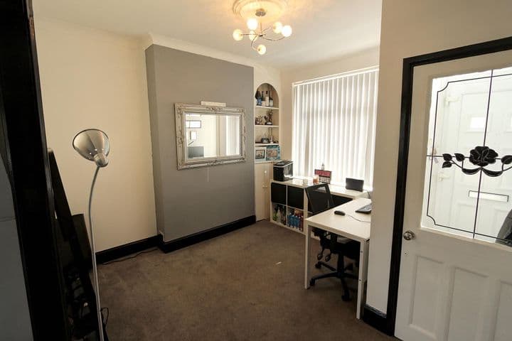 2 bedrooms house for sale in Wednesbury, United Kingdom - Image 5