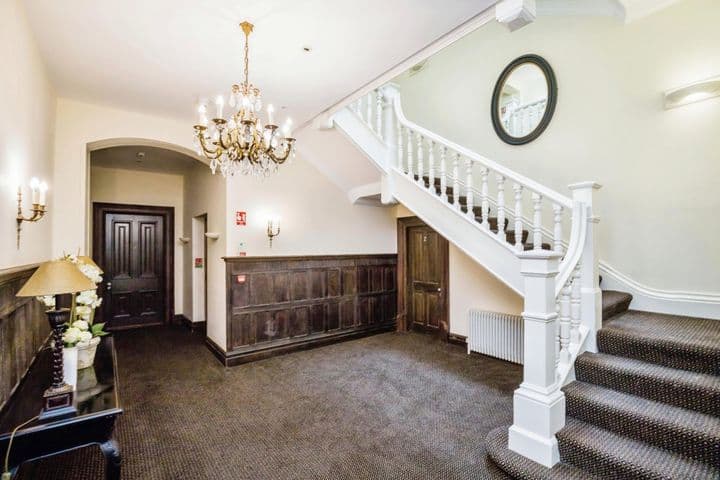 2 bedrooms apartment for sale in Neston, United Kingdom - Image 5