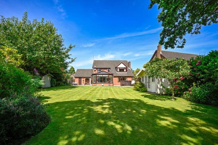 4 bedrooms house for sale in Stone, United Kingdom - Image 4