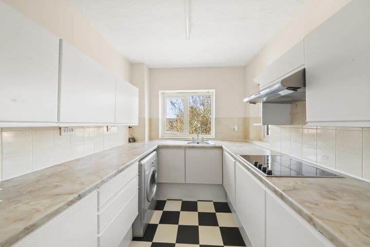 2 bedrooms house for sale in High Wycombe, United Kingdom - Image 10