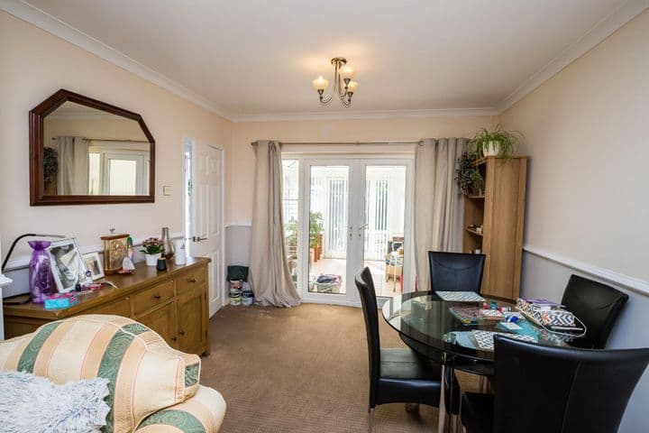 3 bedrooms house for sale in Ellesmere Port, United Kingdom - Image 8