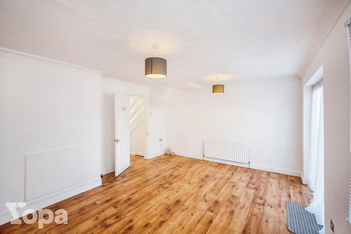 3 bedrooms house for sale in Gillingham, United Kingdom - Image 6