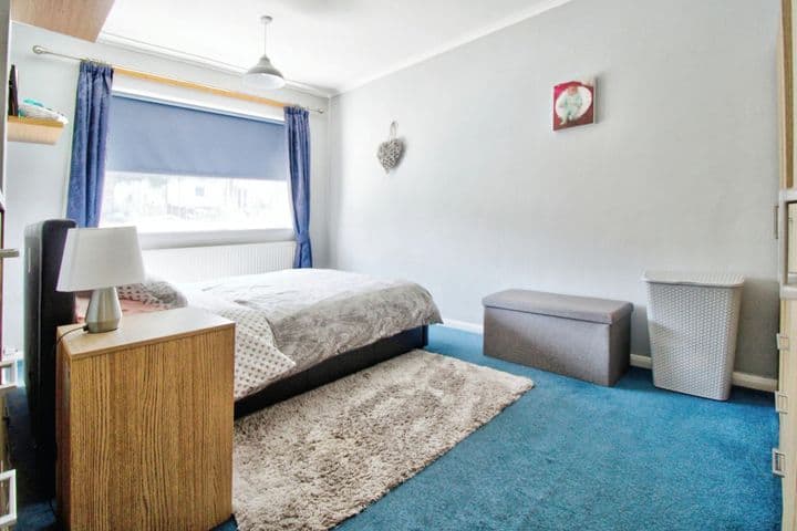 2 bedrooms house for sale in Hornchurch, United Kingdom - Image 12