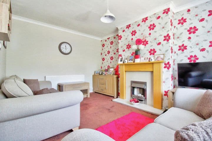 2 bedrooms house for sale in Hornchurch, United Kingdom - Image 6