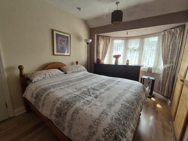 3 bedrooms house for sale in Oldbury, United Kingdom - Image 11