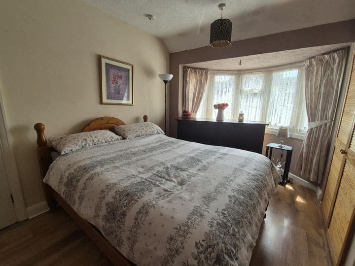 3 bedrooms house for sale in Oldbury, United Kingdom - Image 11