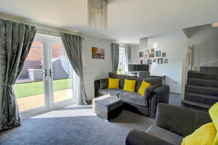 3 bedrooms house for sale in Tamworth, United Kingdom - Image 3