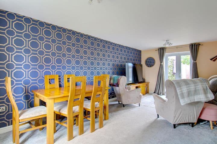 3 bedrooms house for sale in Lichfield, United Kingdom - Image 4