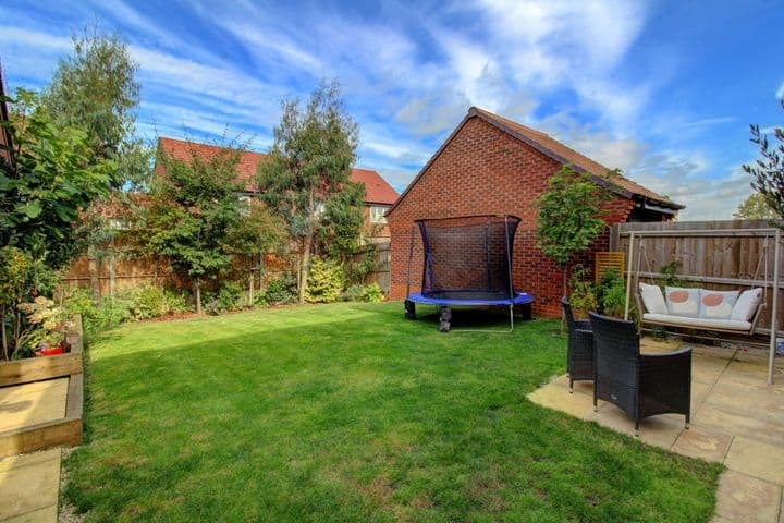 4 bedrooms house for sale in Lichfield, United Kingdom - Image 3