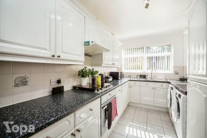 4 bedrooms house for sale in Dartford, United Kingdom - Image 3