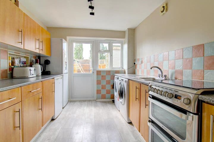 3 bedrooms house for sale in Lichfield, United Kingdom - Image 8