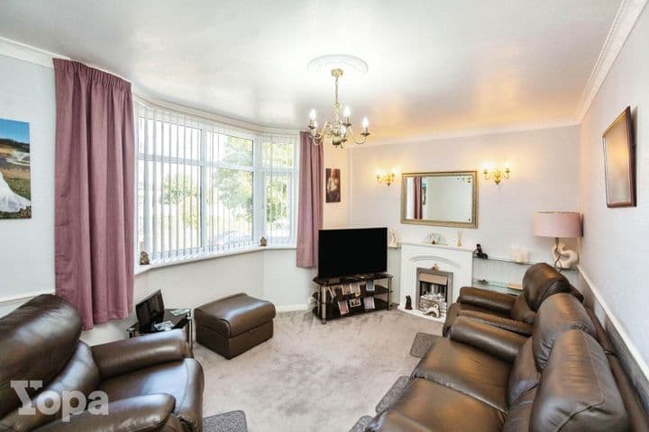 4 bedrooms house for sale in Dartford, United Kingdom - Image 2