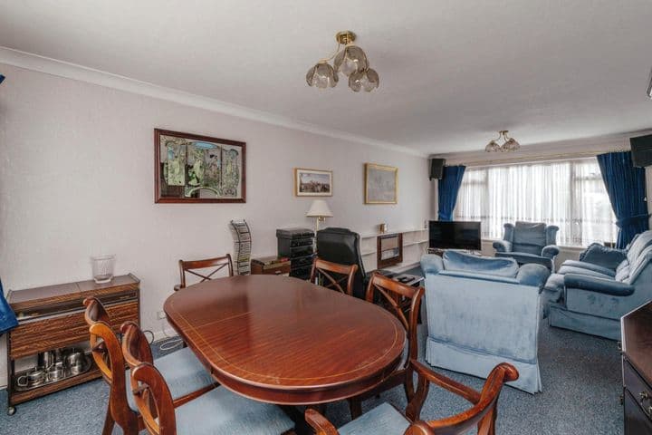 4 bedrooms house for sale in Westcliff-On-Sea, United Kingdom - Image 6