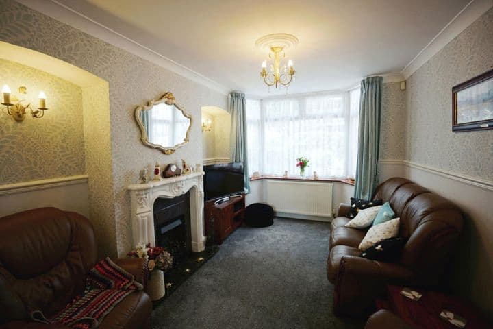 3 bedrooms house for sale in Dudley, United Kingdom - Image 7