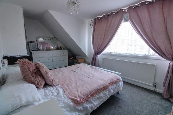 3 bedrooms house for sale in Thatcham, United Kingdom - Image 7