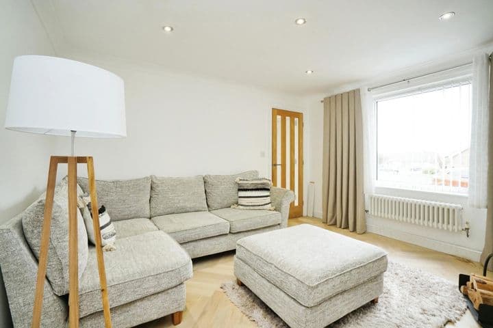 4 bedrooms house for sale in Swadlincote, United Kingdom - Image 4