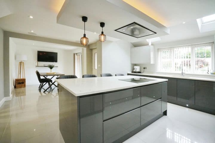 4 bedrooms house for sale in Swadlincote, United Kingdom - Image 7