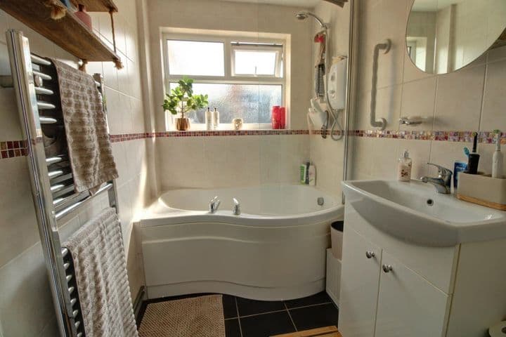 3 bedrooms house for sale in Thatcham, United Kingdom - Image 5