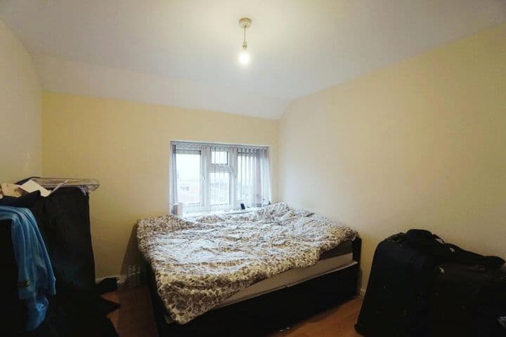 2 bedrooms house for sale in Wolverhampton, United Kingdom - Image 11