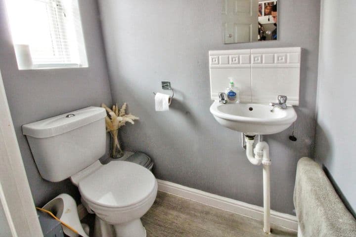 3 bedrooms house for sale in Rotherham, United Kingdom - Image 11