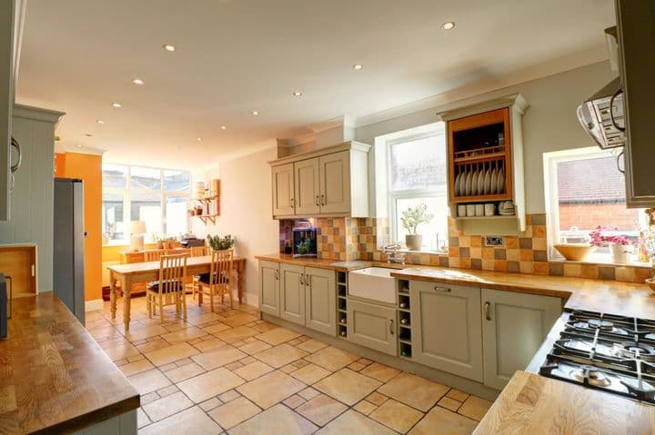 6 bedrooms house for sale in Lytham St. Annes, United Kingdom - Image 8