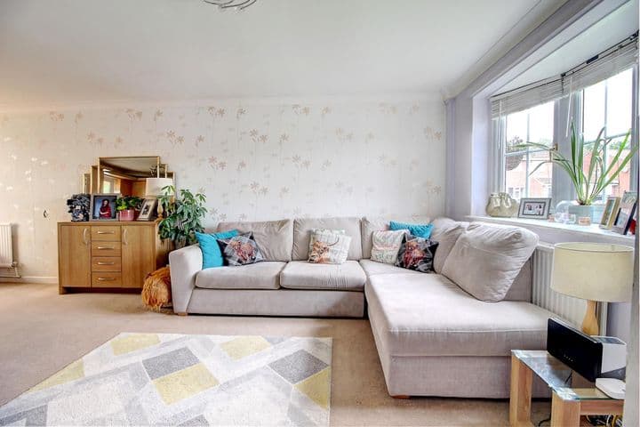 3 bedrooms house for sale in Basingstoke, United Kingdom - Image 8