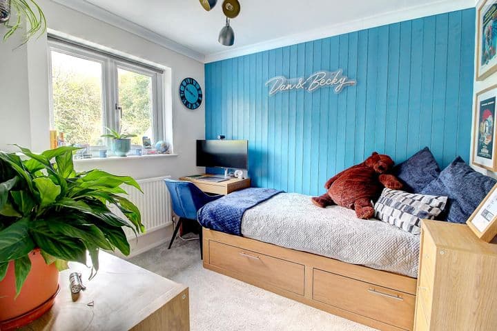 3 bedrooms house for sale in Basingstoke, United Kingdom - Image 12