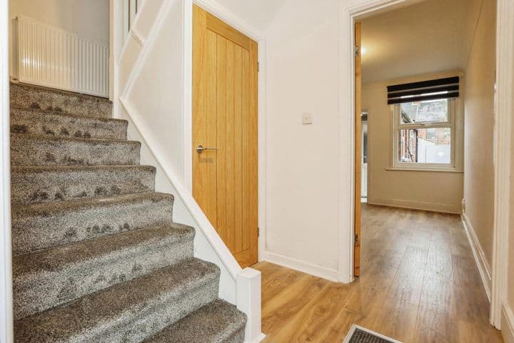 3 bedrooms house for sale in Grantham, United Kingdom - Image 7