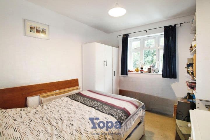 2 bedrooms apartment for sale in Cambridge, United Kingdom - Image 5