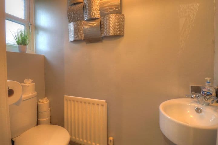 3 bedrooms house for sale in Leicester, United Kingdom - Image 10