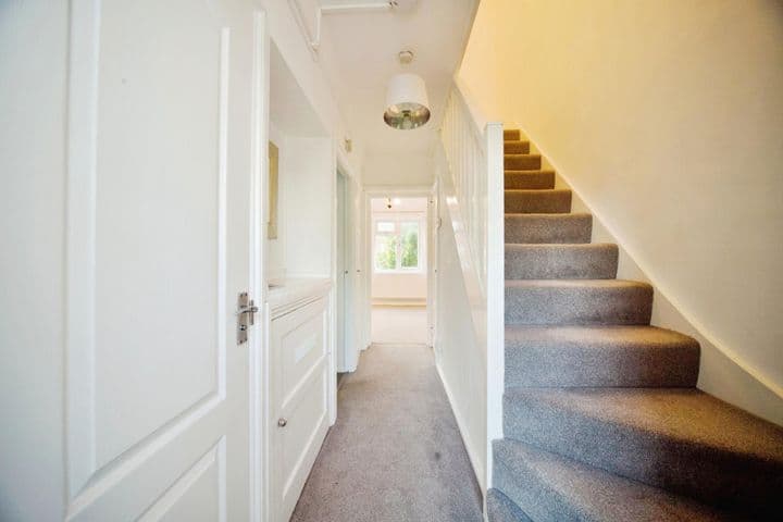 3 bedrooms apartment for sale in London, United Kingdom - Image 7