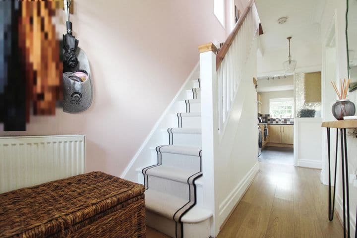 3 bedrooms house for sale in Wakefield, United Kingdom - Image 3