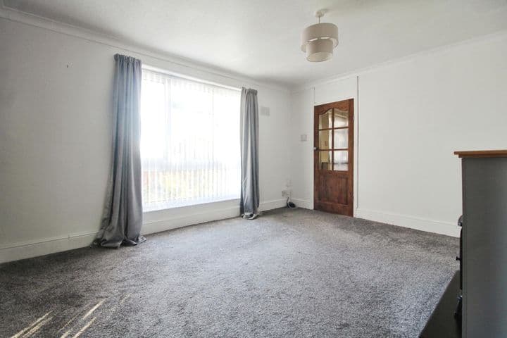 3 bedrooms house for sale in Dewsbury, United Kingdom - Image 3